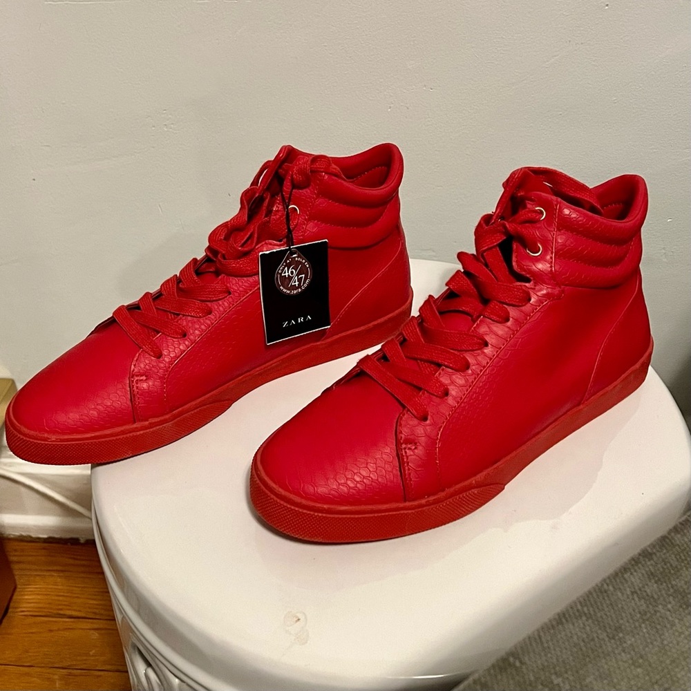 Zara Men Sneakers - 8 / 41 - Red - NWT